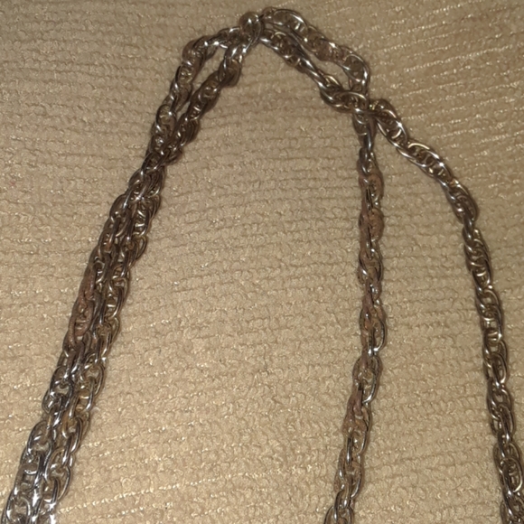 3 Necklaces - Picture 7 of 8